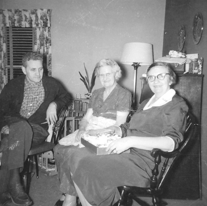 Louie, Agnes Milton, Laura Ethen